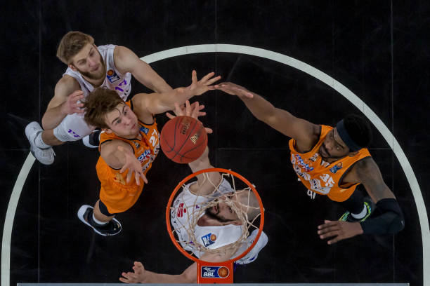 继续写这个 继续写这个