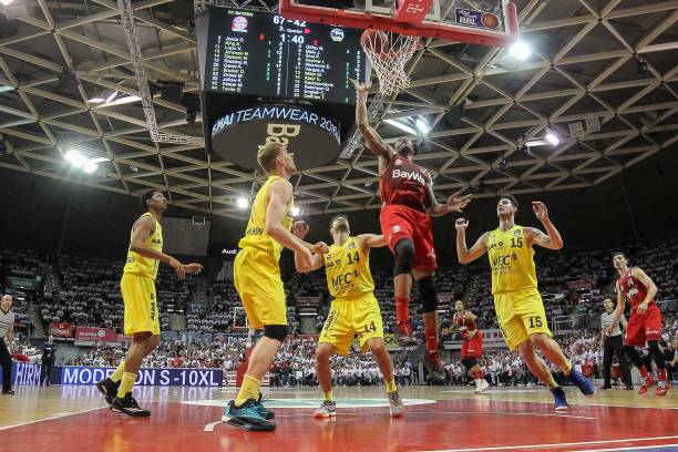 的防守压力 的防守压力