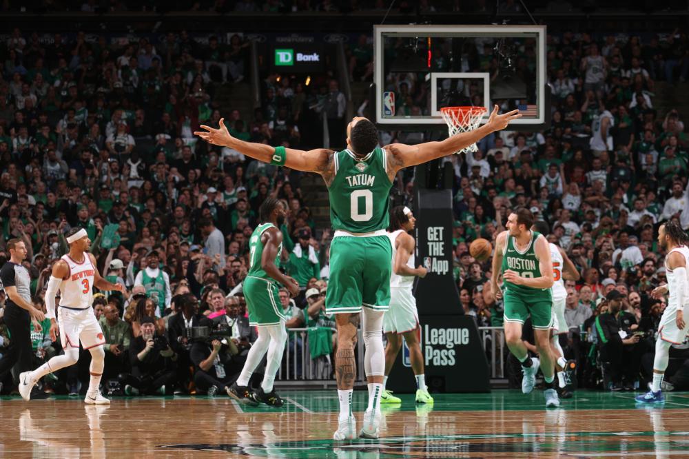 的舞台上 的舞台上